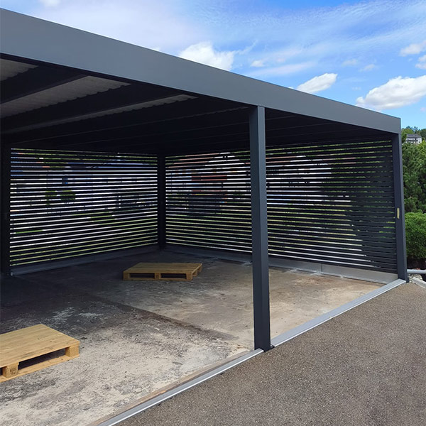 Doppelcarport mit Seitenschutz in Hettingen 1
